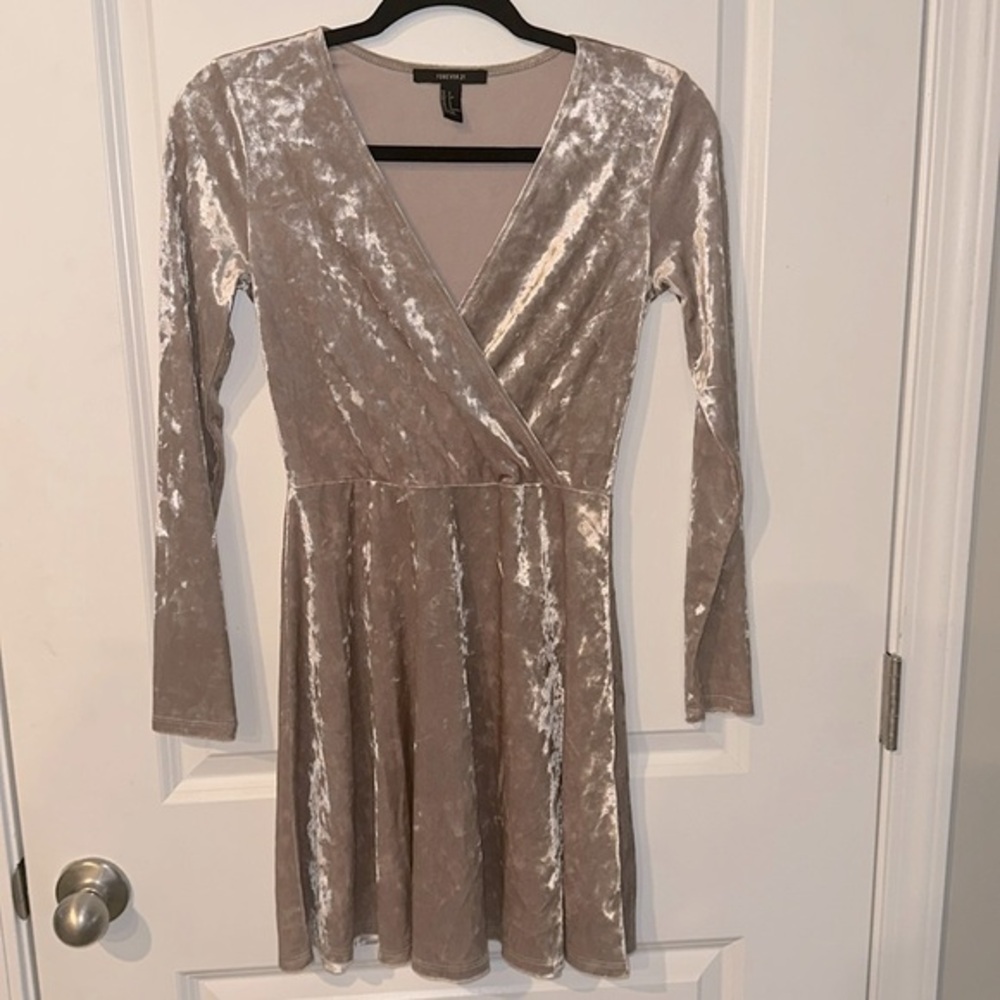 Forever 21 Velvet Dress, Size S
